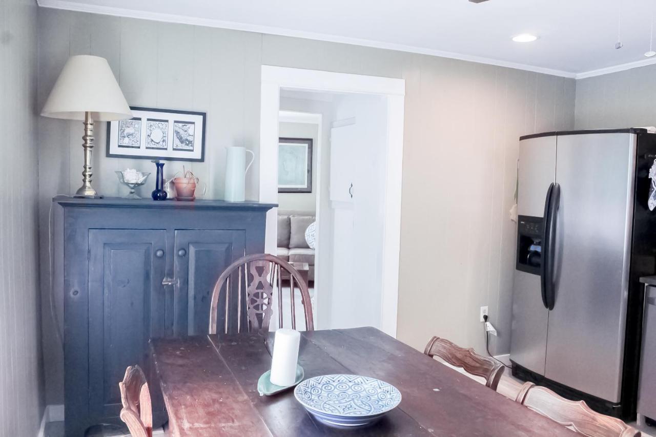 Honeysuckle Suite Apartment In Downtown Rockland Buitenkant foto